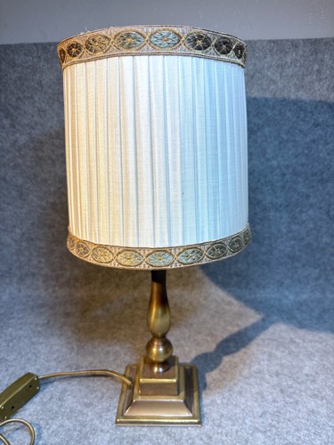 Alte nachttisch lampe - alte, nachttisch-lampe