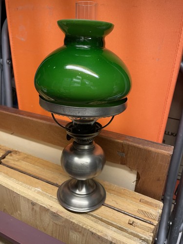 Alte antike petroleum - antike, lampe