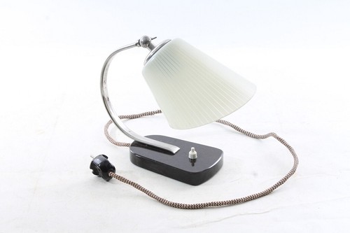 Alte nachttischlampe - x,