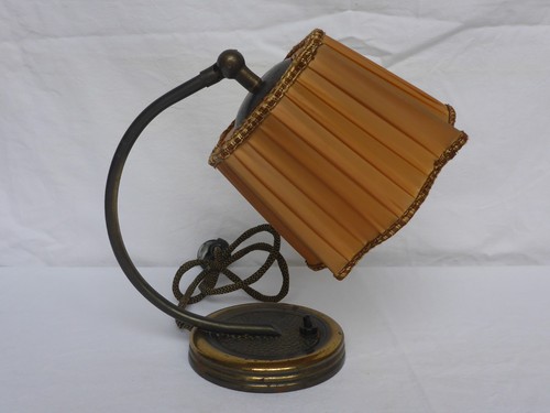 Alte lampe tischlampe - alte,
