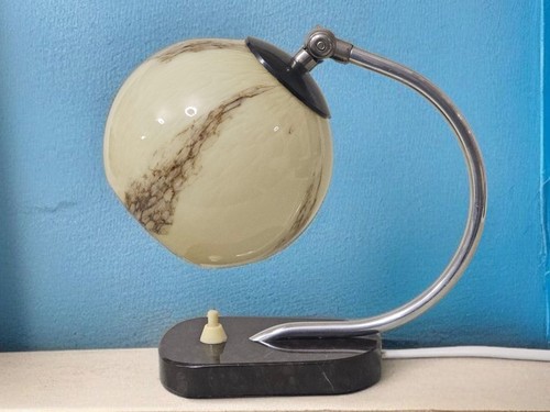 Sehr schöne alte tischlampe - sehr,